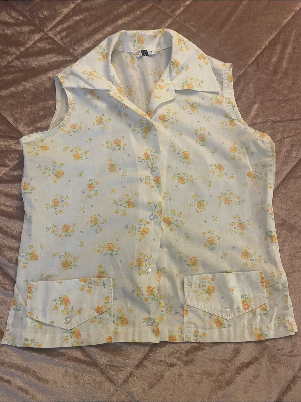 Vintage Sleeveless Floral Button-Front Top - Yellow Floral